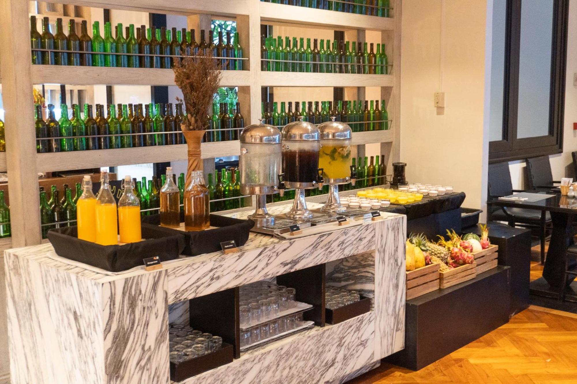 Khách sạn Moevenpick Sukhumvit 15 Bangkok