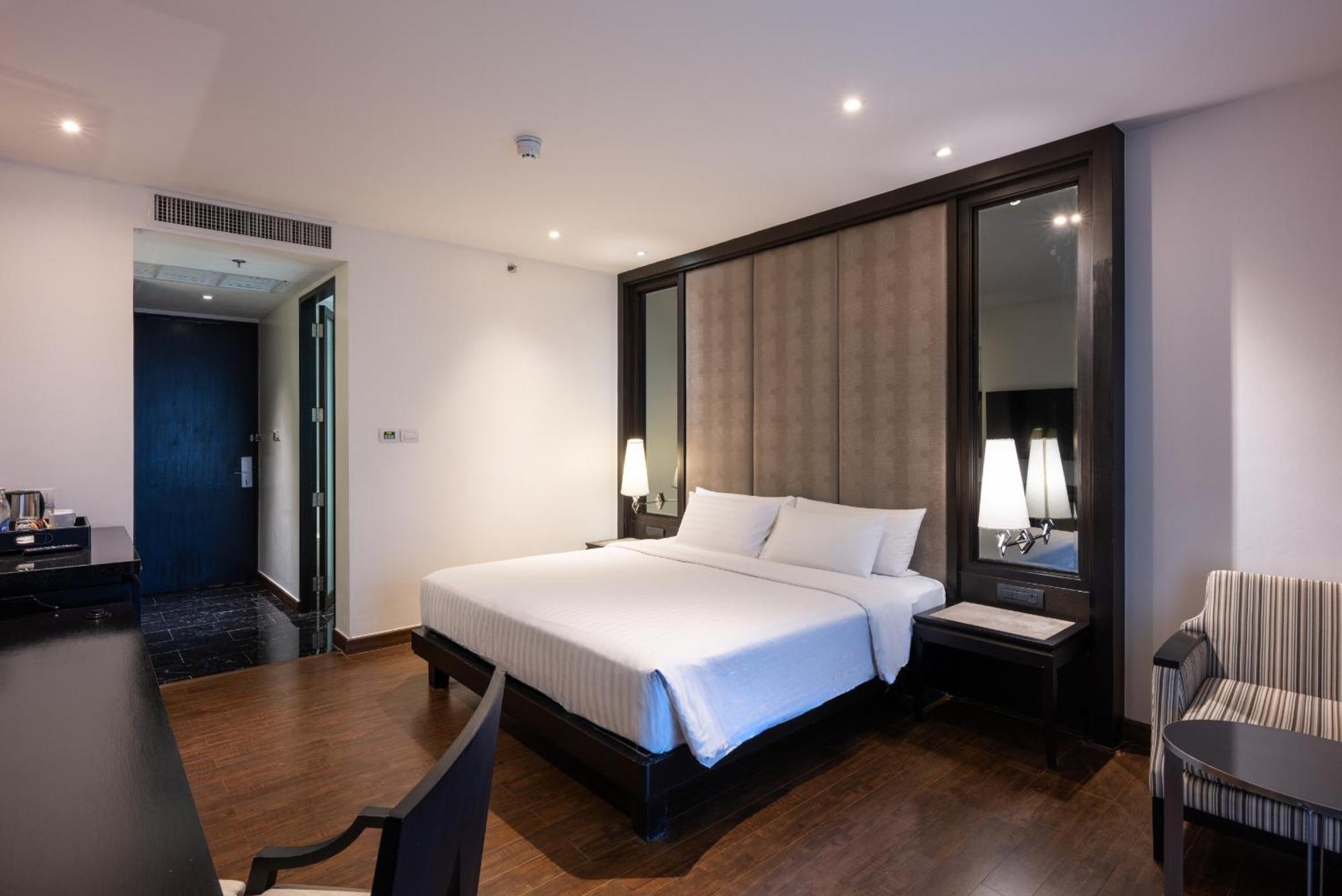 Moevenpick Sukhumvit 15 Khách sạn